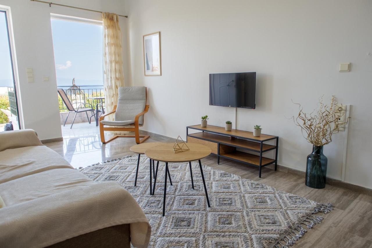 Almyros Aktis Seaview Apartment Kalamata Exteriér fotografie